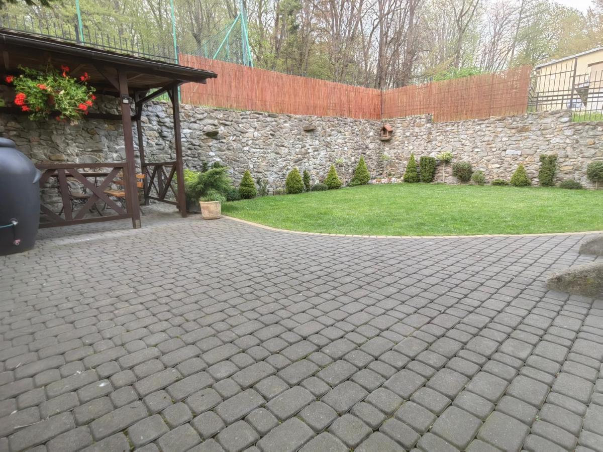 Apartament Joanna Санок Экстерьер фото